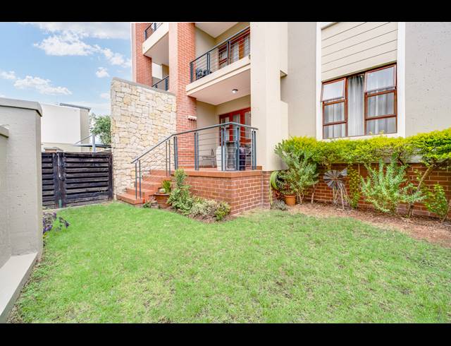 1 BEDROOM SECTIONAL TITLE FOR SALE IN DOUGLASDALE